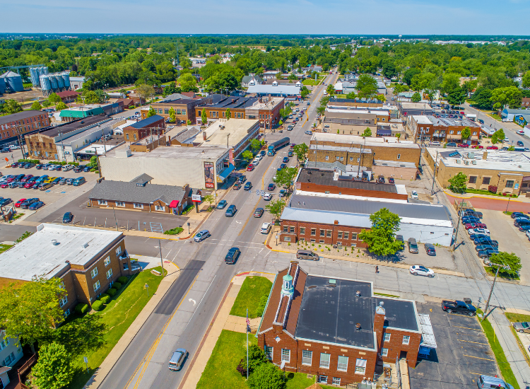 Pick up and Drop off Laundry Near Me by VeeWash